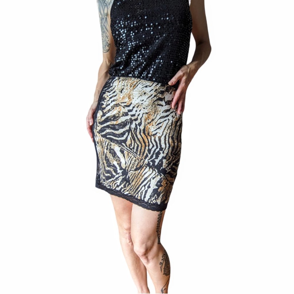 Marciano Tiger Zebra Animal Print skirt with lace trim on sides, size small